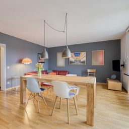 helle, sonnige ETW mit sep. Gäste Apartment nähe Seestern (in Lörick) !