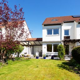 NEU: Ein Zuhause zum Aufwachsen  lichtdurchflutete Doppelhaushälfte mit Gartenparadies