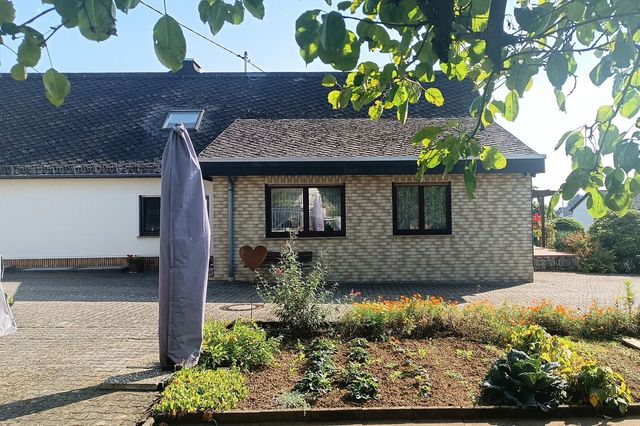 Haus 2 Seitenansicht