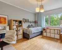 Schlafzimmer (EG)