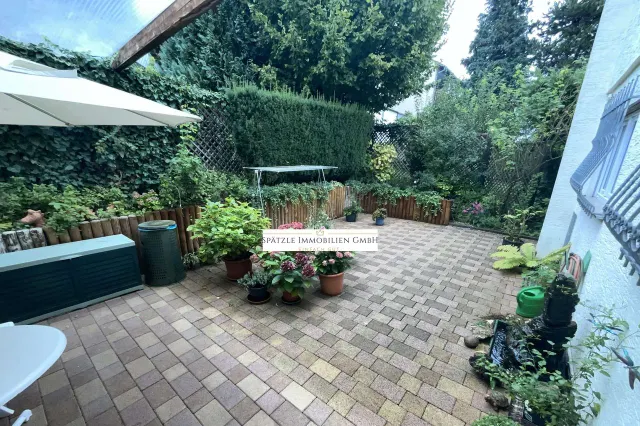 Terrasse Hauptwohnung