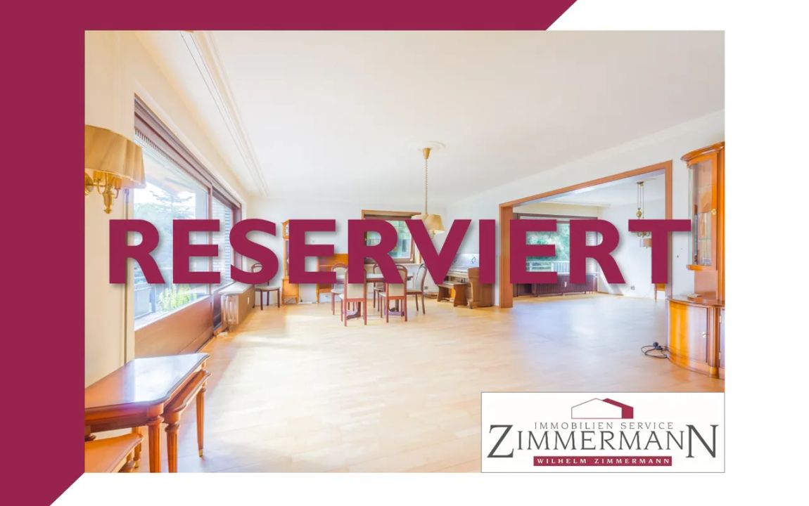 Familienwohnung mit Schwimmbad: Direkt am Poppenbüttler Markt auf einer Ebene wohnen