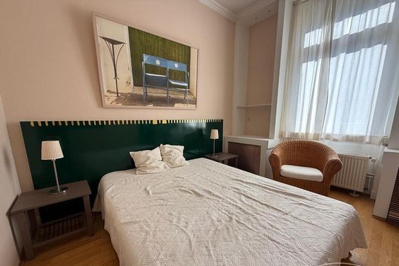 Nordend (8049123) –  Modern eingerichtete Wohnung incl. Hausrat