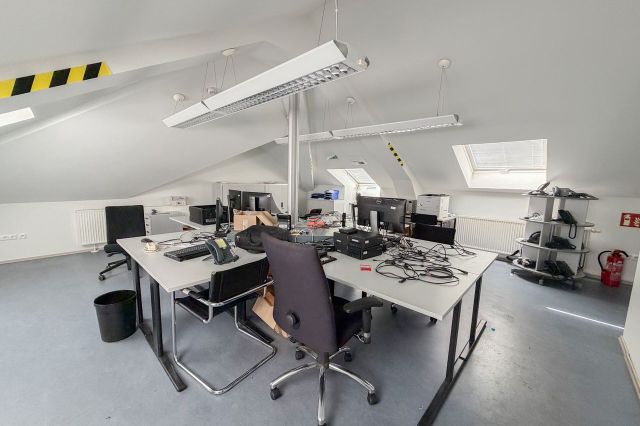 Gebäude 2: Büro