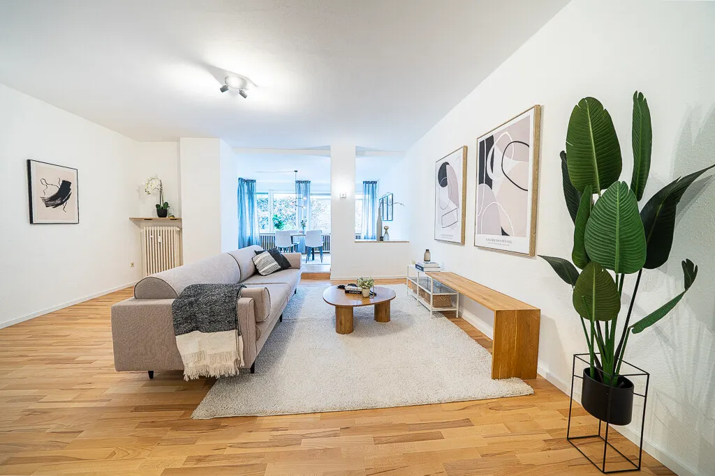 Wohnzimmer und Wintergarten