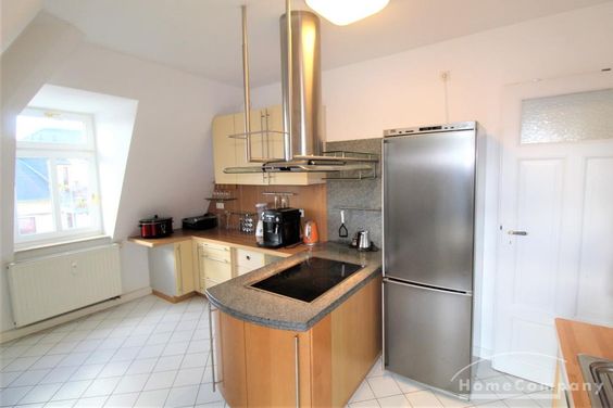 22801 HomeCompany Dresden Möbliert/Furnished 3-Zimmer Maisonette Wohnung in Dresden-Striesen mit Balkon max. 3 Personen