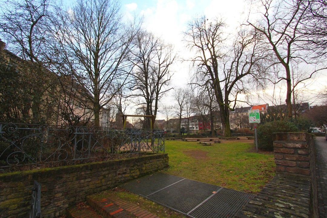 FIRST FLOR IMMOBILIEN