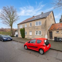 Charmante Doppelhaushälfte mit Ausbaureserve und vielseitigen Nutzungsmöglichkeiten auf 116m² Wfl.