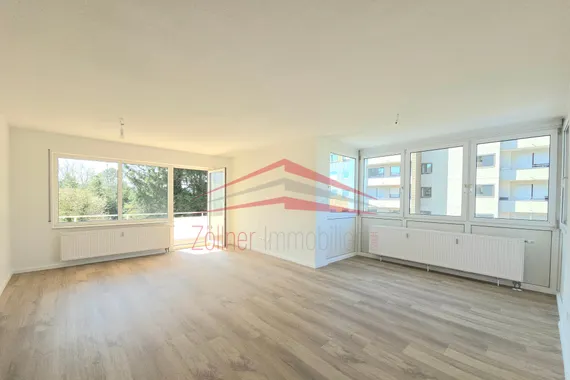 *ERSTBEZUG NACH SANIERUNG* Tolle 3-Zimmer Wohnung mit  2 Balkonen und Ausblick