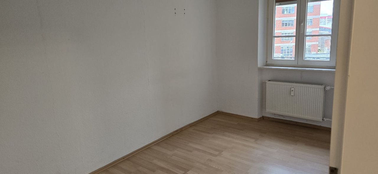 Gemütliche 2-Zimmer-Wohnung mit moderner Einbauküche - Foto 5