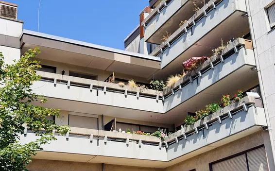 Helle 4-Zimmer-Wohnung mit Balkon & Stellplatz in der obersten Etage in Essen-Borbeck