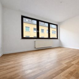 FRISCH RENOVIERTE 4-ZIMMERWOHNUNG MIT BALKON IN KREFELD ZU MIETEN!