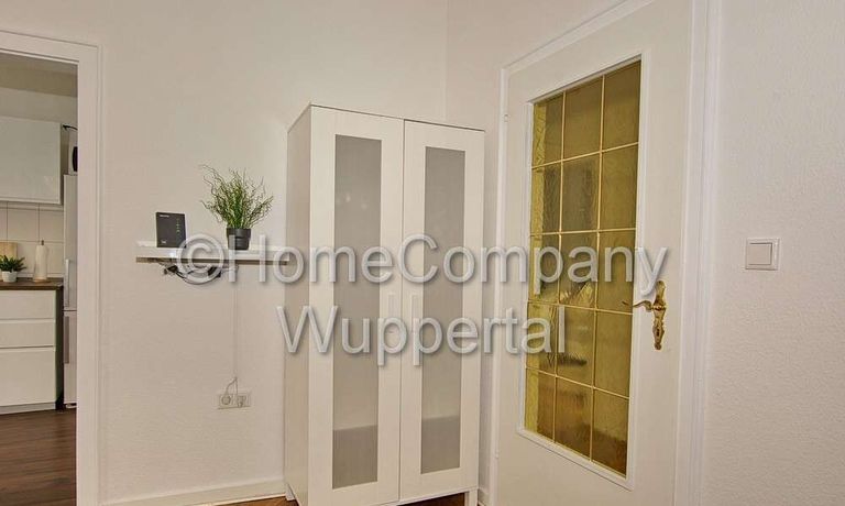 Kleiderschrank