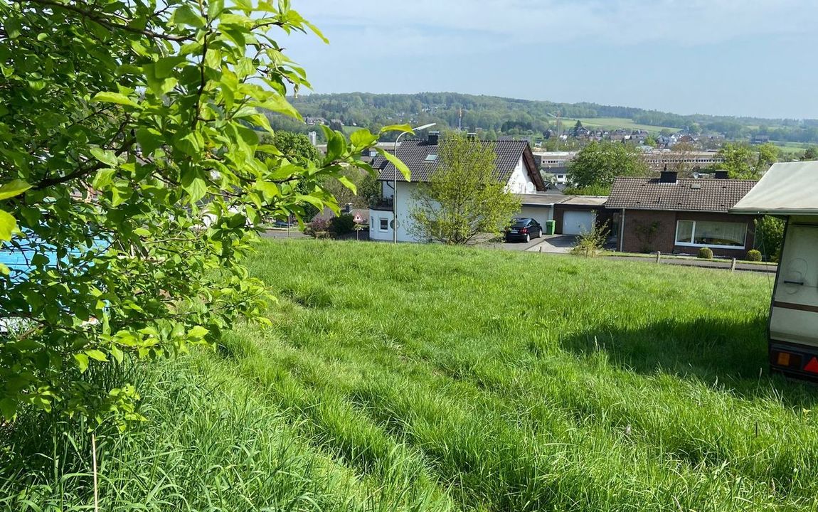 Baugrundstück in schöner Höhenlage nähe Wiehl!