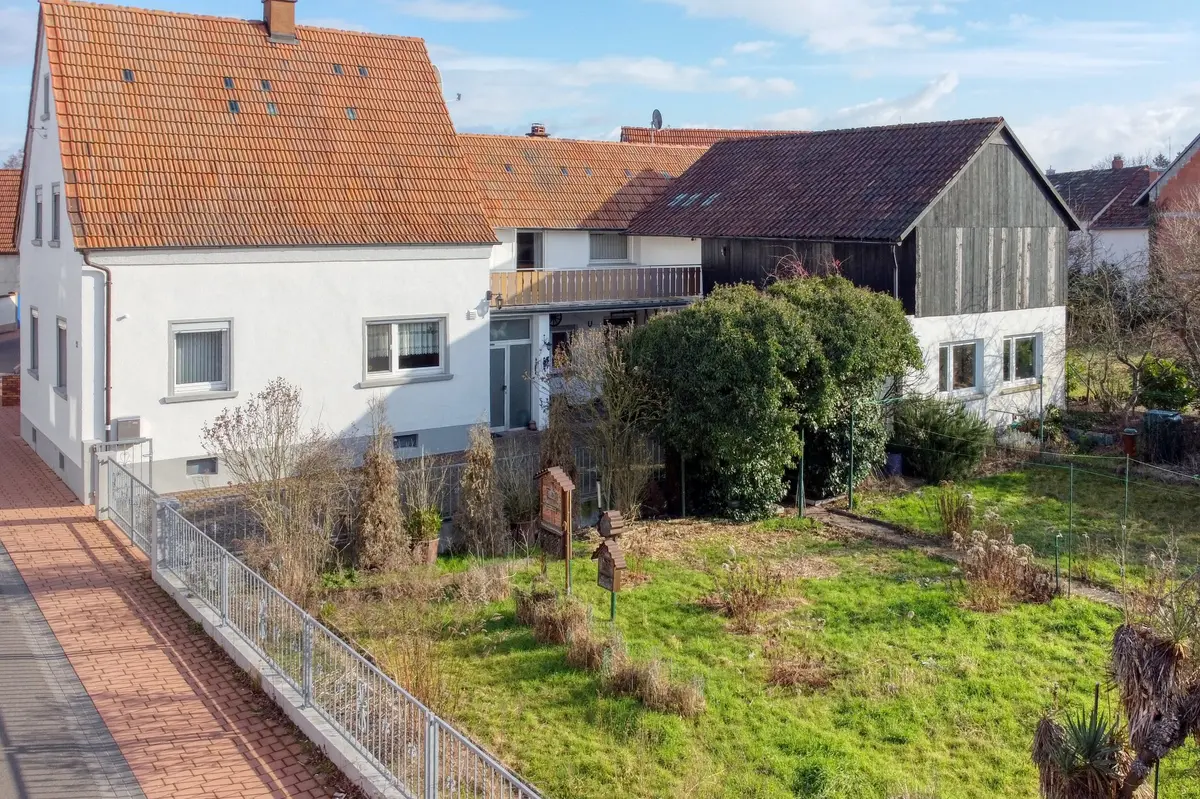 mit Garten oder Bauplatz