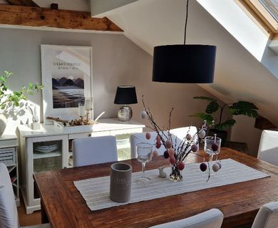 Charmante 3-Zimmer-Wohnung in gepflegter Altbauvilla mit Dachterrasse - Photo 4