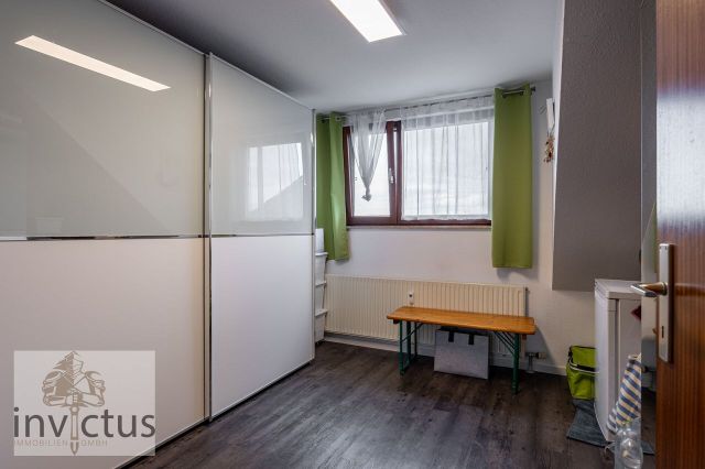 Schlafzimmer II