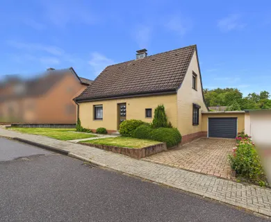 Ein Haus mit Charakter, Potenzial und viel Raum für Ihre persönlichen Ideen!