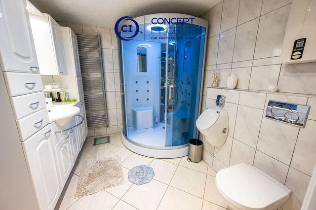 Badezimmer EG
