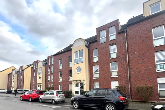 **** Solide Kapitalanlage – Zwei vermietete 3-Zimmer-Wohnungen auf einer Etage ....****