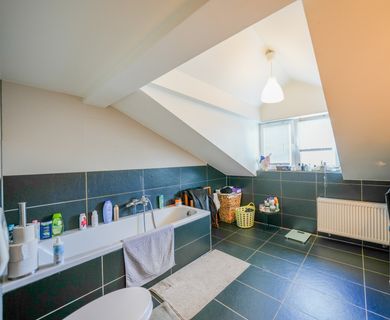 Exklusives 2-Familienhaus im Zentrum von Erkelenz – Flexibles Wohnen auf 3 Ebenen - Photo 3