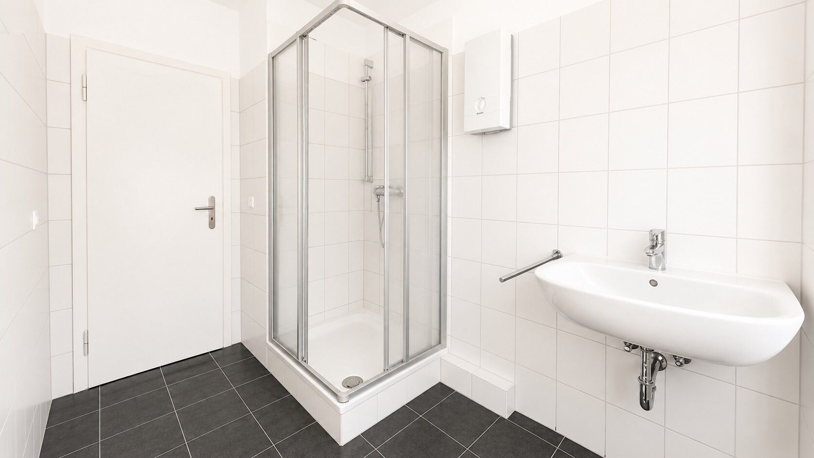 MODERNE 3-ZIMMERWOHNUNG MIT BALKON IM KREFELDER ZENTRUM ZU MIETEN! - Photo 3