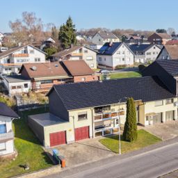 TOP-ANGEBOT – 6 Parteienhaus mit 6 Garagen in zentraler, ruhiger Lage von Asbach zu verkaufen !!