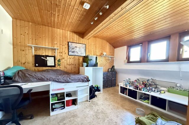 Kinderzimmer EG 