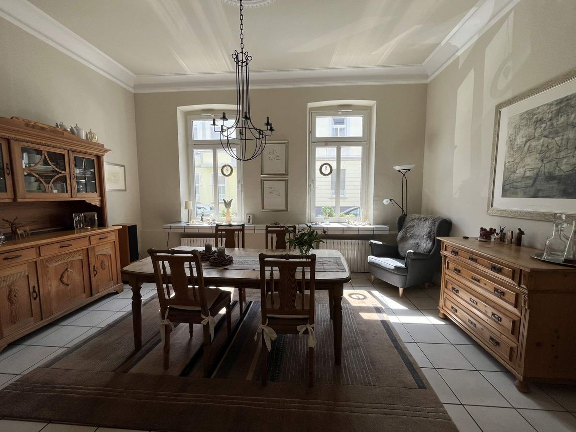 Großzügiges EFH mit Altbau-Charme in Duisburg-Homberg