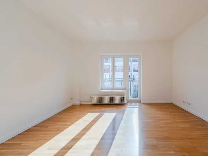 Dein Zuhause in Kreuzberg: modernisiert & smart geschnitten !