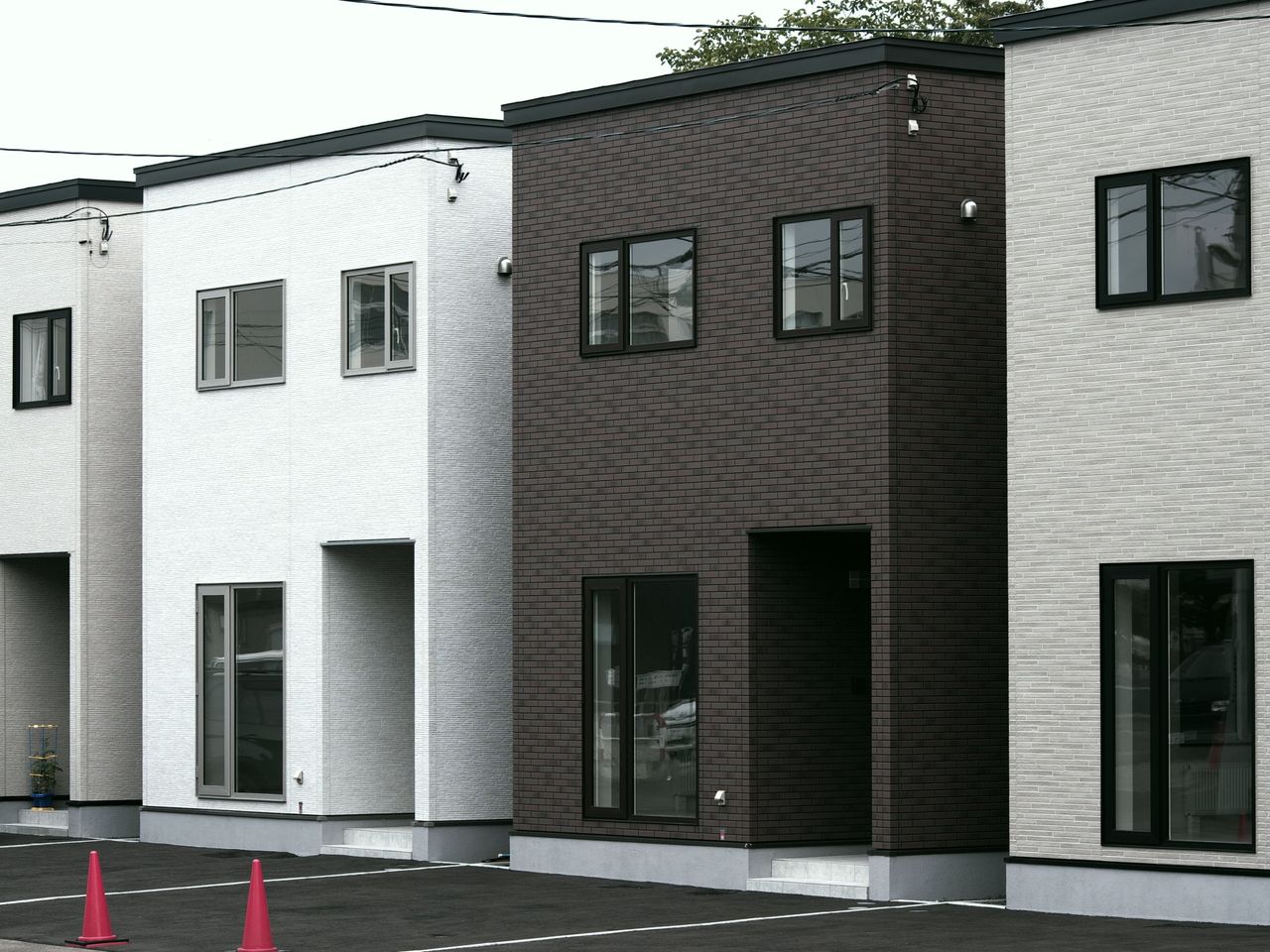 taichi-nakamura-HKpn1x4juSs-unsplash