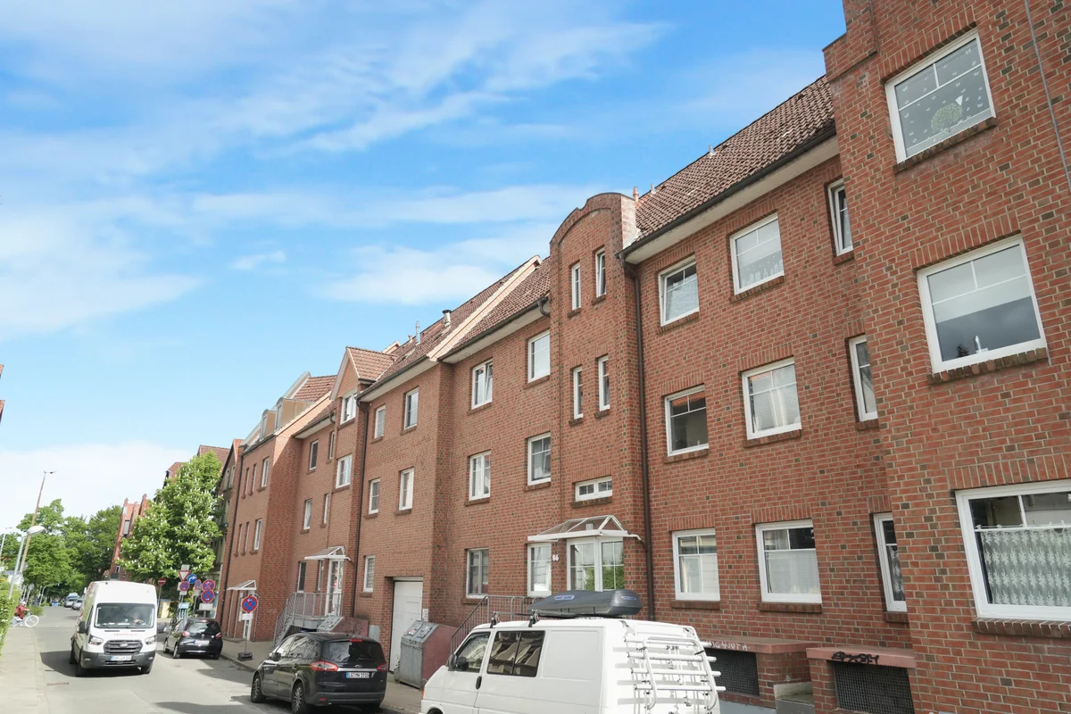 Verkauft: 3-Zimmer-Wohnung mit Balkon & Tiefgaragenstellplatz in zentraler Lage