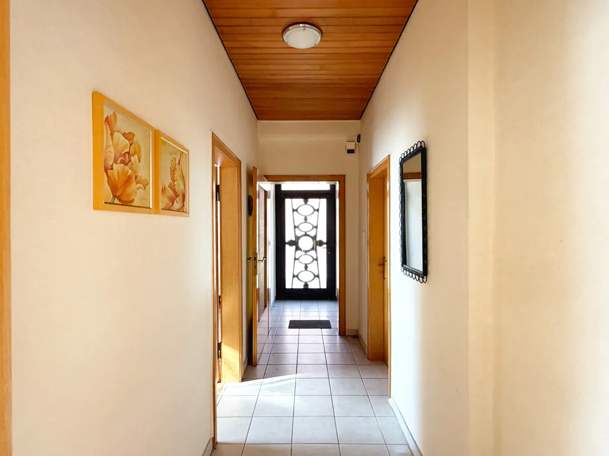 weiterer Hausflur