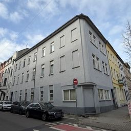 KR: 6-PARTEIENHAUS MIT MIETSTEIGERUNGSPOTENZIAL ZU KAUFEN