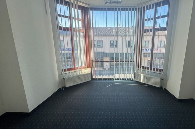 Ladenfläche-Bürofläche