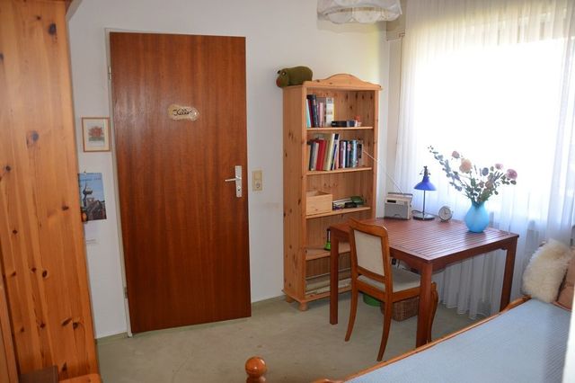 Kinderzimmer 2te. Ansicht.jpg