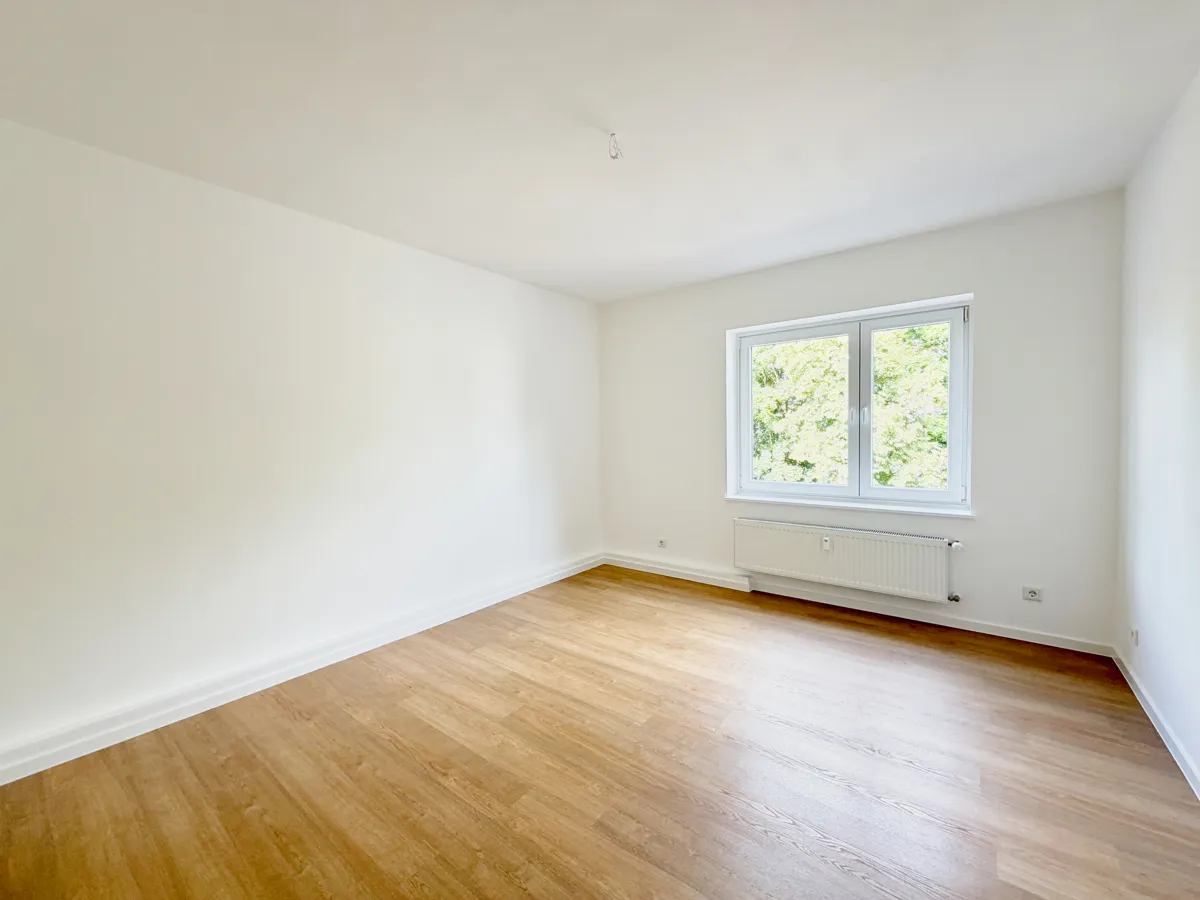 Das großzügige Wohnzimmer...
