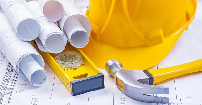 Vor dem Immobilienverkauf renovieren – oder lieber Preisnachlass geben?