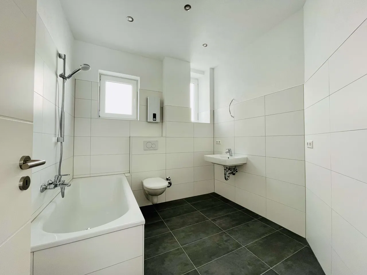 MA-Schwetzingerstadt – gepflegte 3,5 ZKB/Balkon-Altbauwohnung - Foto 4