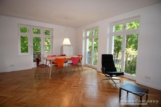 Sehr schönes Modernes Apartment direkt am Schlachtensee