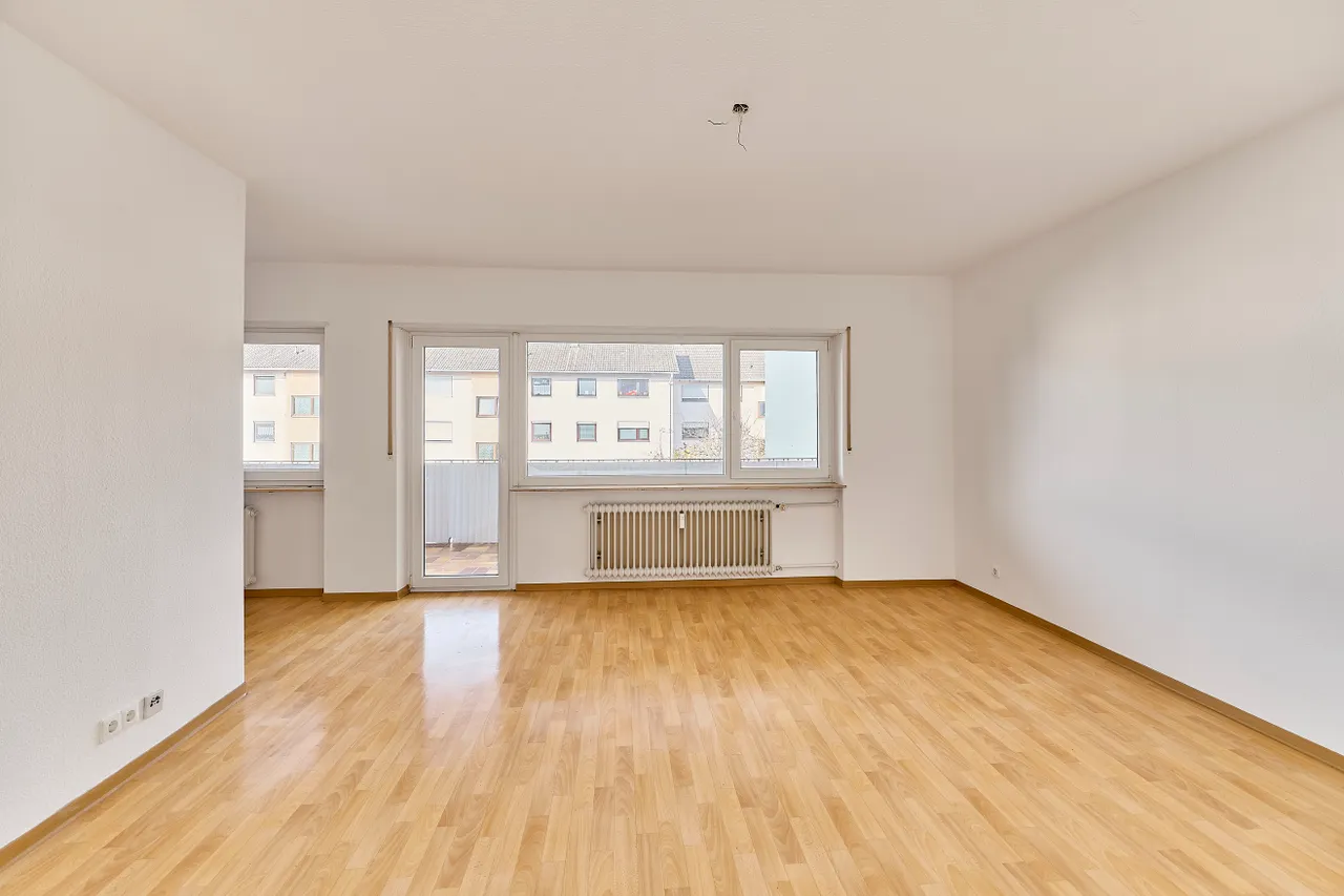 Schicke 3-Zimmer-Wohnung mit Balkon in Schwetzingen - Photo 1