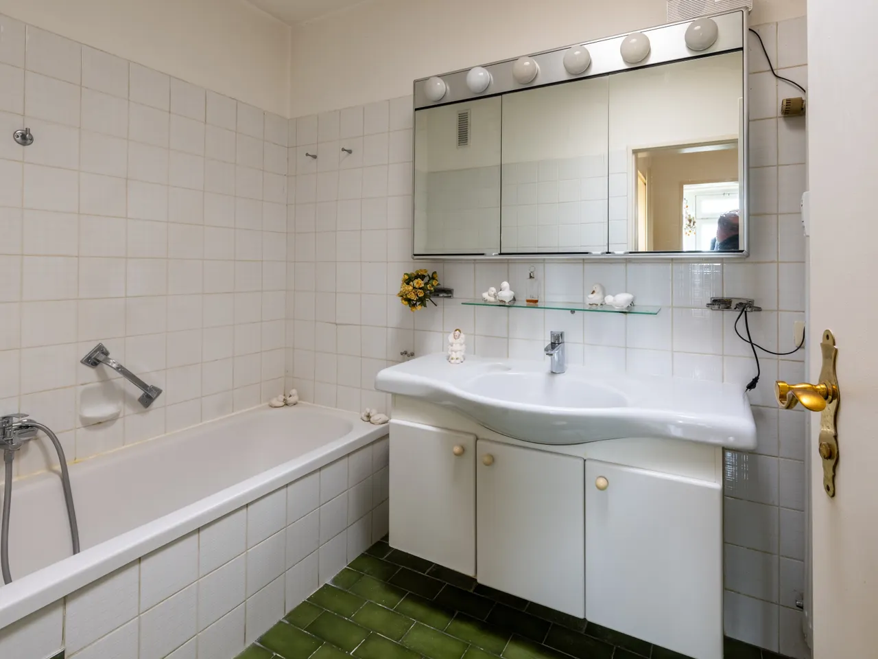 Helles Badezimmer