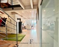 Treppe zur oberen Etage