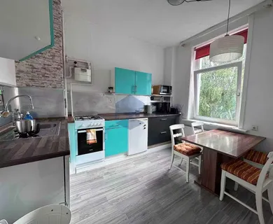 Zentrale 2 Zimmer Altbauwohnung in Linden Süd – (teil-)möbliert  für 6-36 Monate