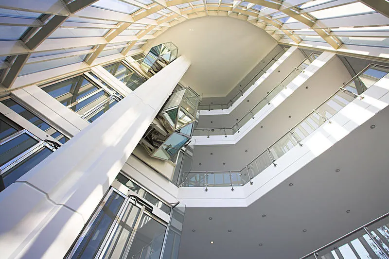 Treppenhaus (©Deka Immobilien)