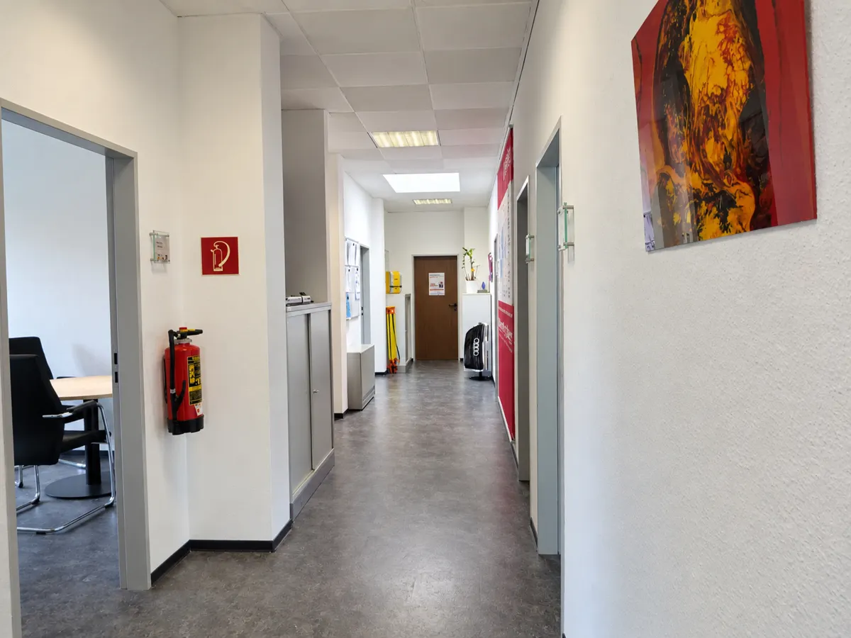 Büroflur oben 
