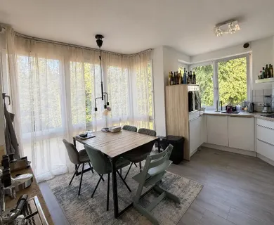 Attraktive, lichtdurchflutete Maisonette-Wohnung am Bunten Garten - Photo 2