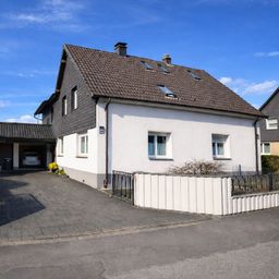 Doppelhaushälfte am Loxbaum in ruhiger Sackgassenlage mit Doppelgarage, Wintergarten  und  Dachterrasse!