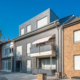 Frühling im neuen Zuhause: Moderne EG-Wohnung mit Terrasse & Wohlfühlcharakter