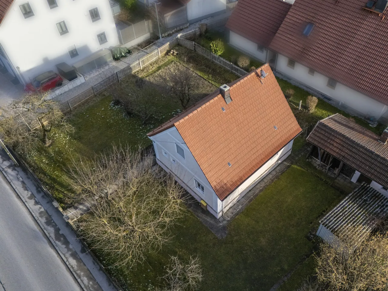 Grundstück mit Altbestand